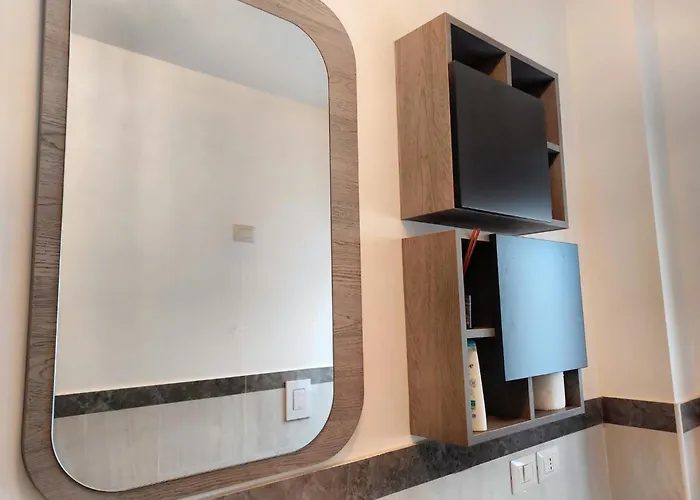 Dolce House - Parco Appia Antica , Netflix, Prime E Metro Sotto Casa Appartamento